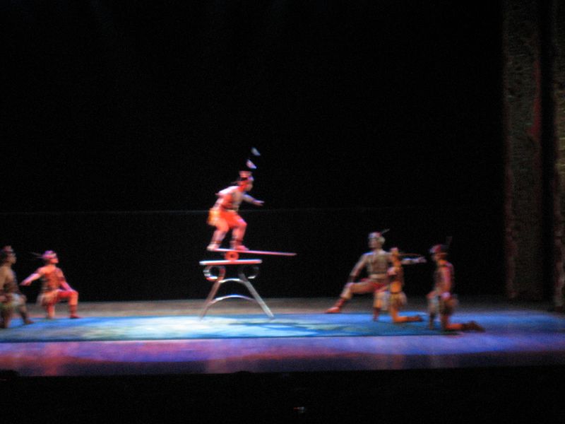 Beijing_05_Acrobatic_Show_015.jpg