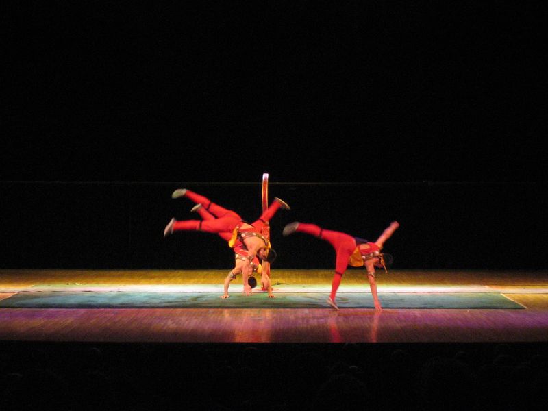 Beijing_05_Acrobatic_Show_045.jpg