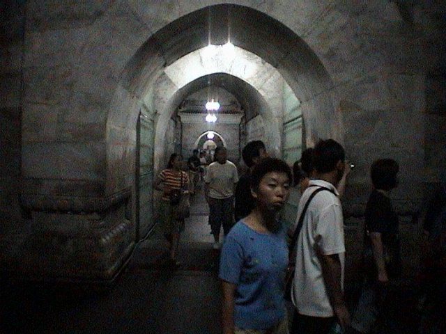 Beijing_05_Ming_Tombs_021.jpg