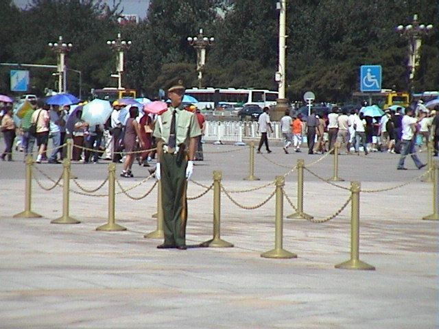Beijing_05_Tian_anmen_038.jpg