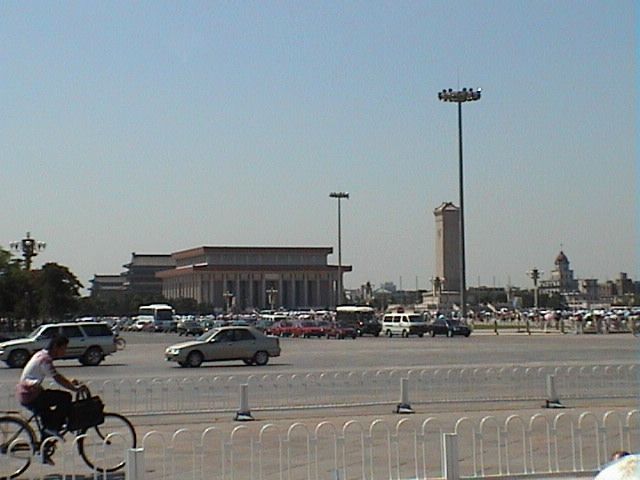 Beijing_05_Tian_anmen_064.jpg