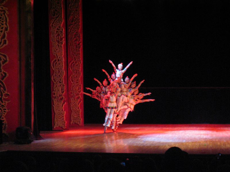 Beijing_05_Acrobatic_Show_079.jpg