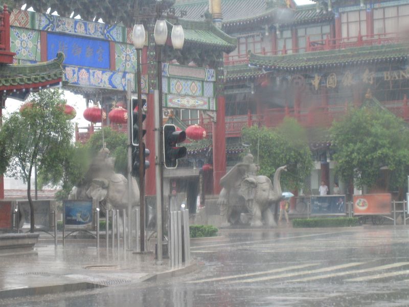 Zhengzhou_05_Kaifrng_City_001.jpg