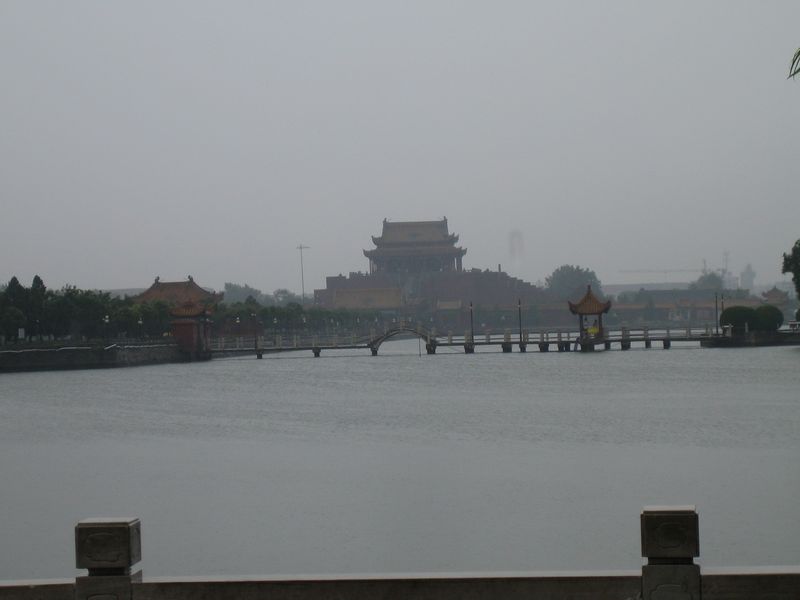 Zhengzhou_05_Kaifrng_City_004.jpg
