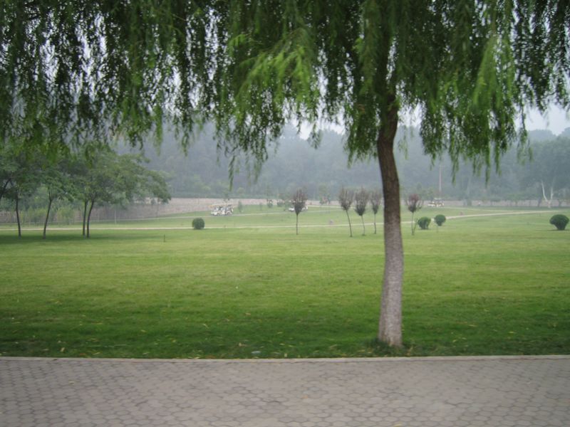 Zhengzhou_05_Longmen_Grottoes_004.jpg