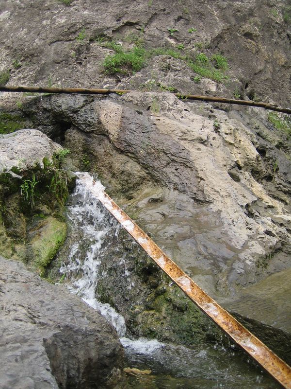 Zhengzhou_05_Longmen_Grottoes_021.jpg