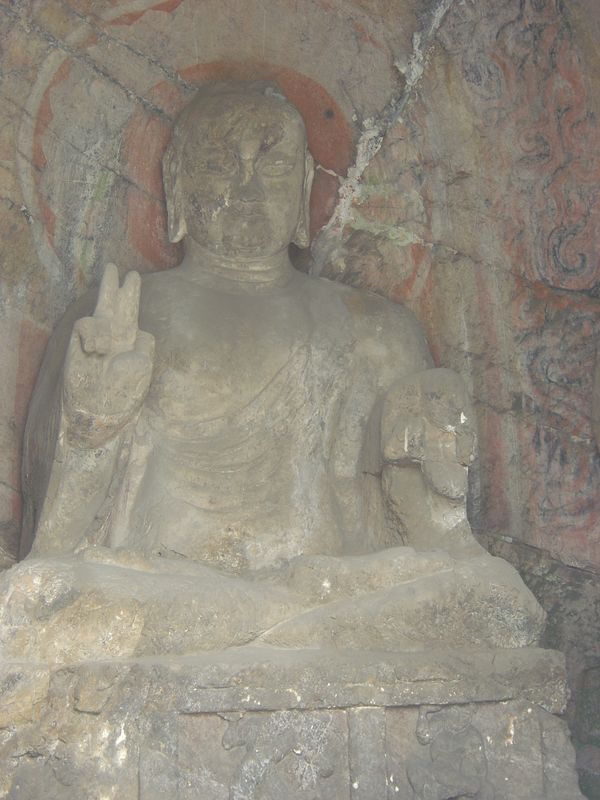 Zhengzhou_05_Longmen_Grottoes_034.jpg