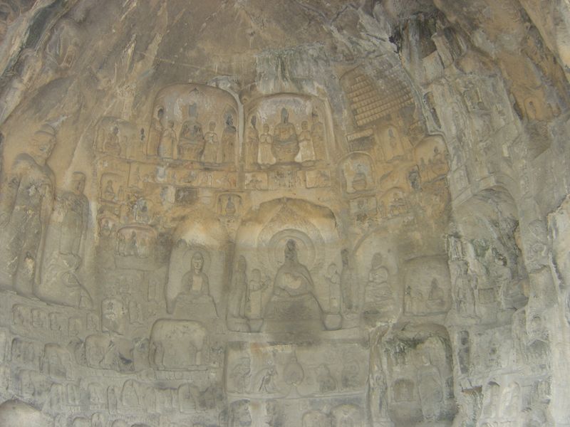 Zhengzhou_05_Longmen_Grottoes_038.jpg
