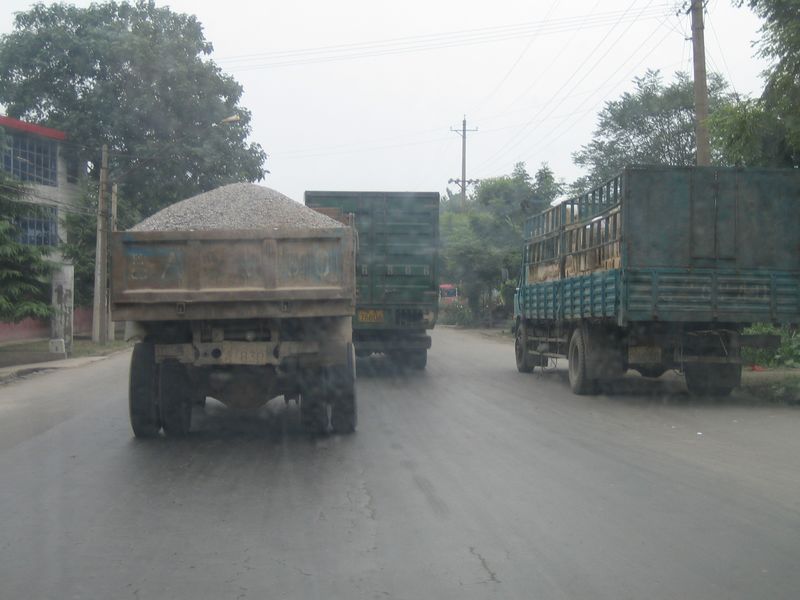 Zhengzhou_05_On_the_Road_011.jpg