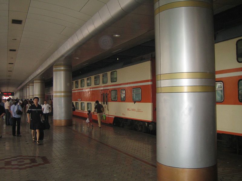 Zhengzhou_05_Train_to_Zhengzhou_001.jpg