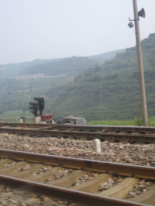 Zhengzhou_05_Train_to_Zhengzhou_023.jpg