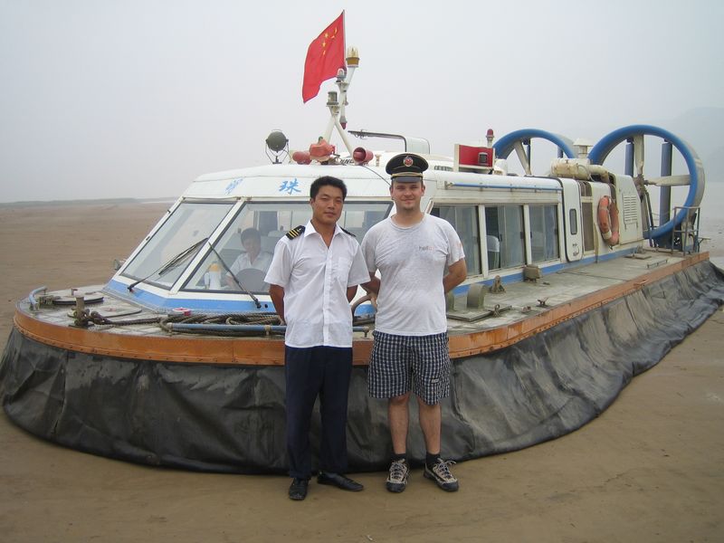 Zhengzhou_05_Yellow_River_Hovercraft_042.jpg
