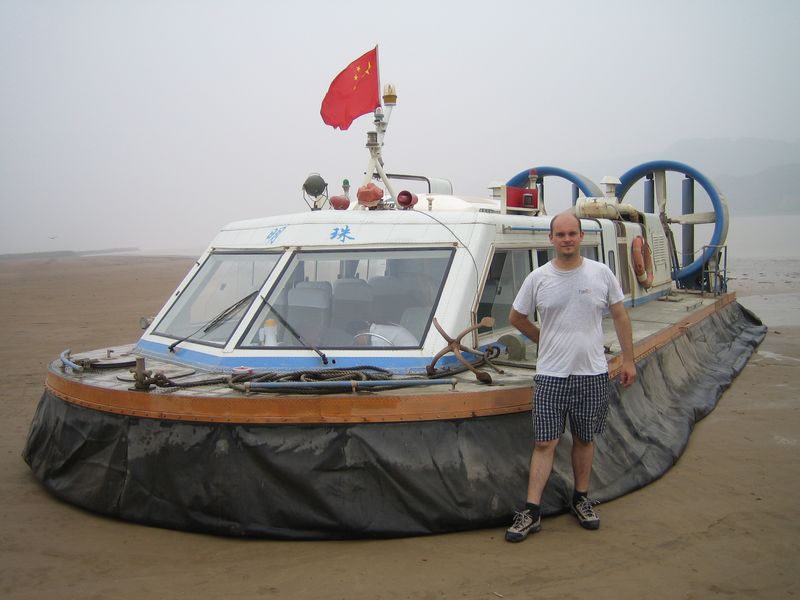 Zhengzhou_05-Yellow River _amp_ Hovercraft-041.jpg