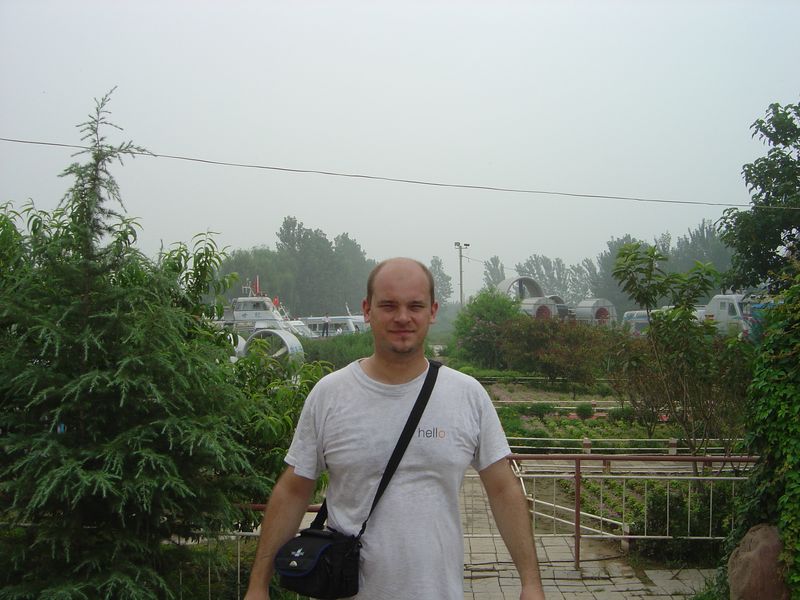 Zhengzhou_05-Yellow River _amp_ Hovercraft-060.JPG