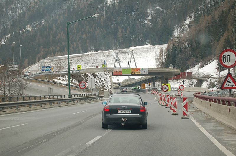 Austria 12_04_06-7020.jpg