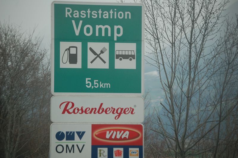 Austria 12_04_06-7091.jpg