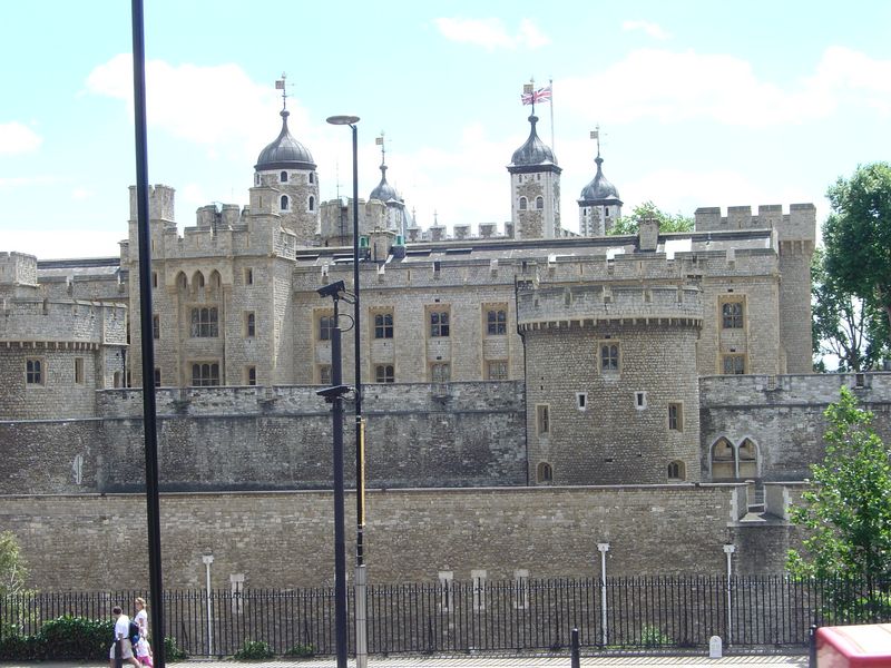 England_05_The_Tower_of_London_002.jpg