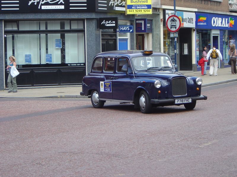 England_05_Portsmouth_182.jpg